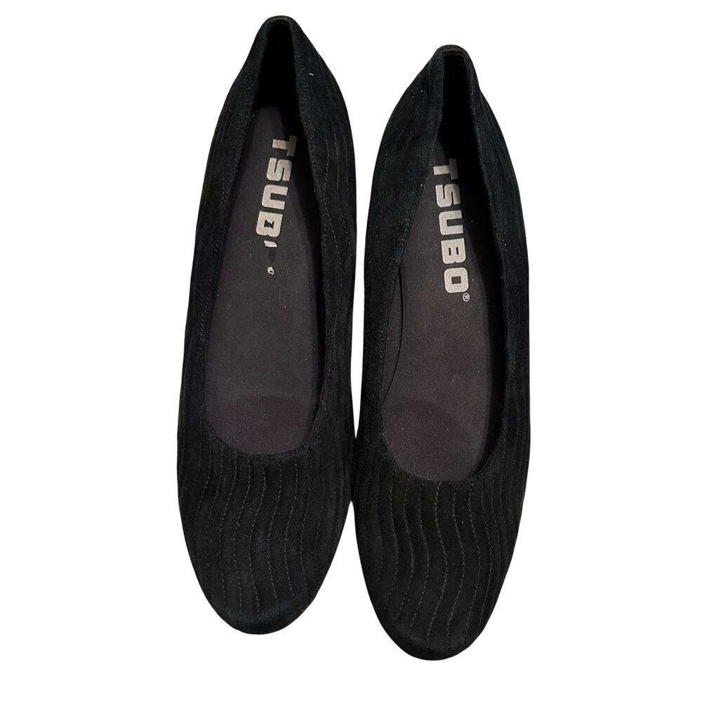 Tsubo black suede kitten heel 9.5 excellent condition